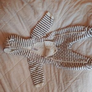 Nordstrom hooded bunting snowsuit 6mo NWOT